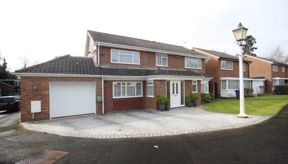 4&nbsp;Bedroom&nbsp;Detached